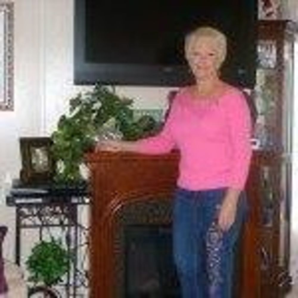 Meet your Posher, Paula